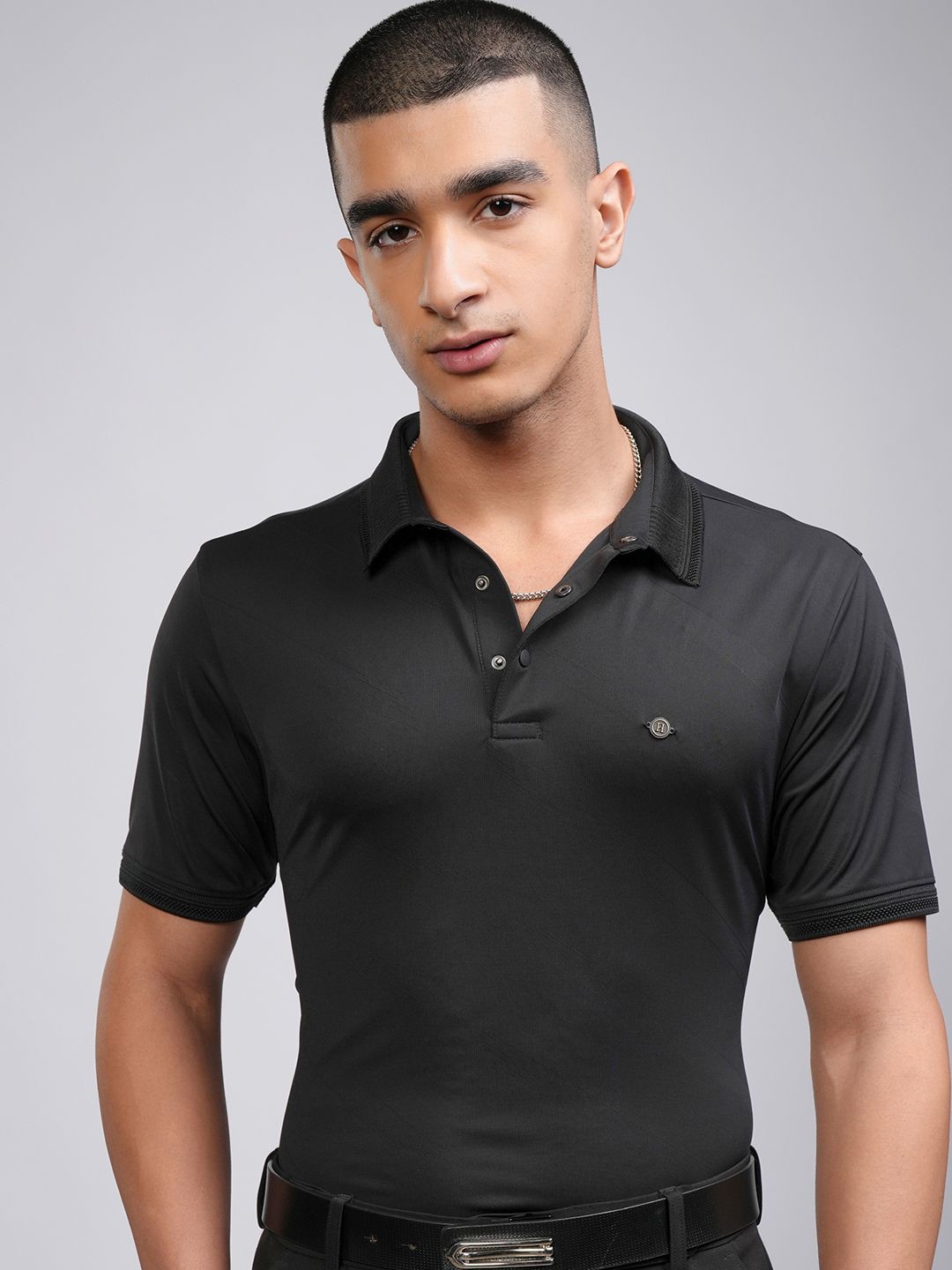 

HIGHLANDER Men Knitted Textured Polo Tshirt, Black