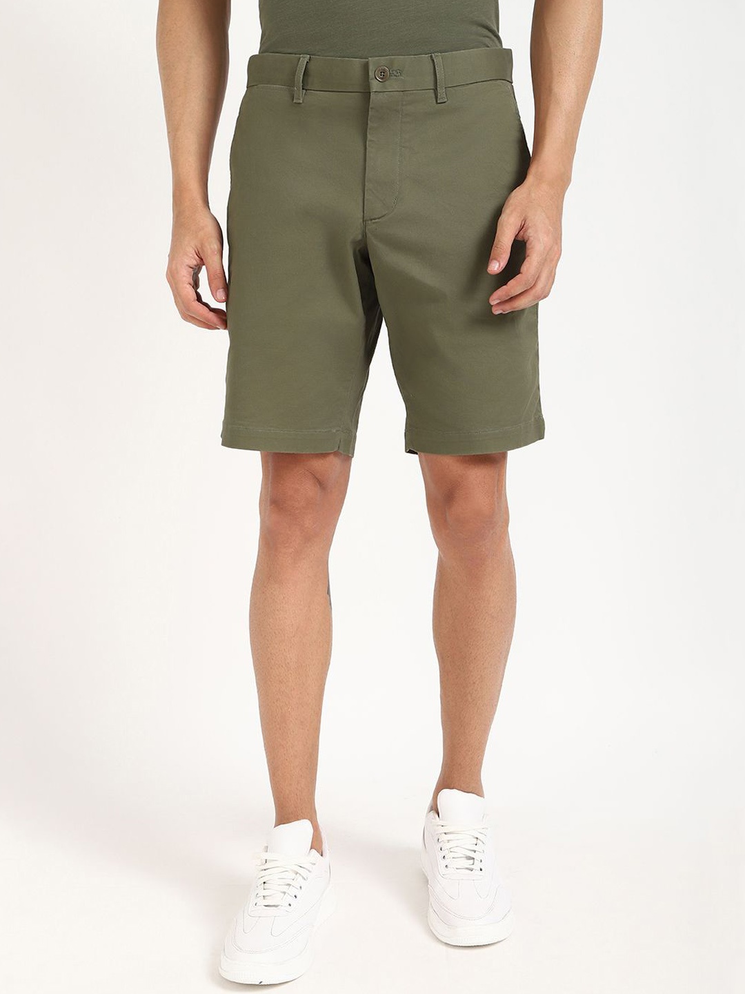 

Tommy Hilfiger Men Regular Fit Shorts, Green