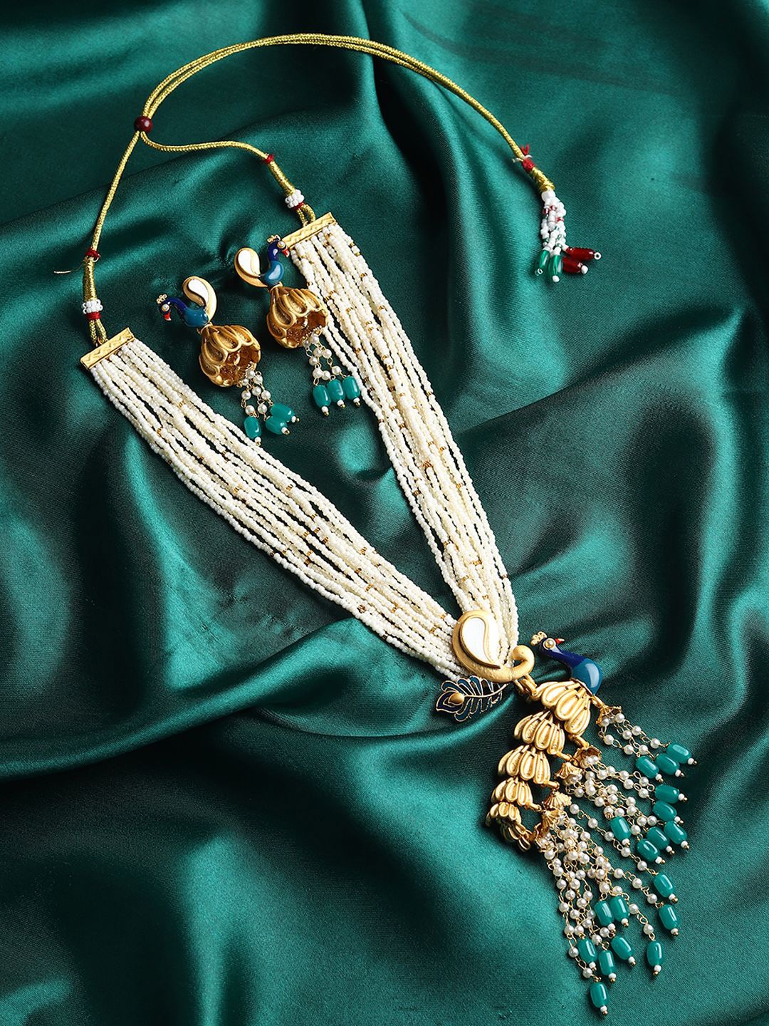 

RHOSYN Gold-Plated Kundan Stone Studded Jewellery Set