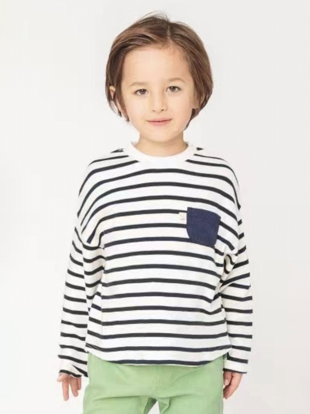 

LULU & SKY Boys Striped Round Neck Cotton Oversized T-shirt, White