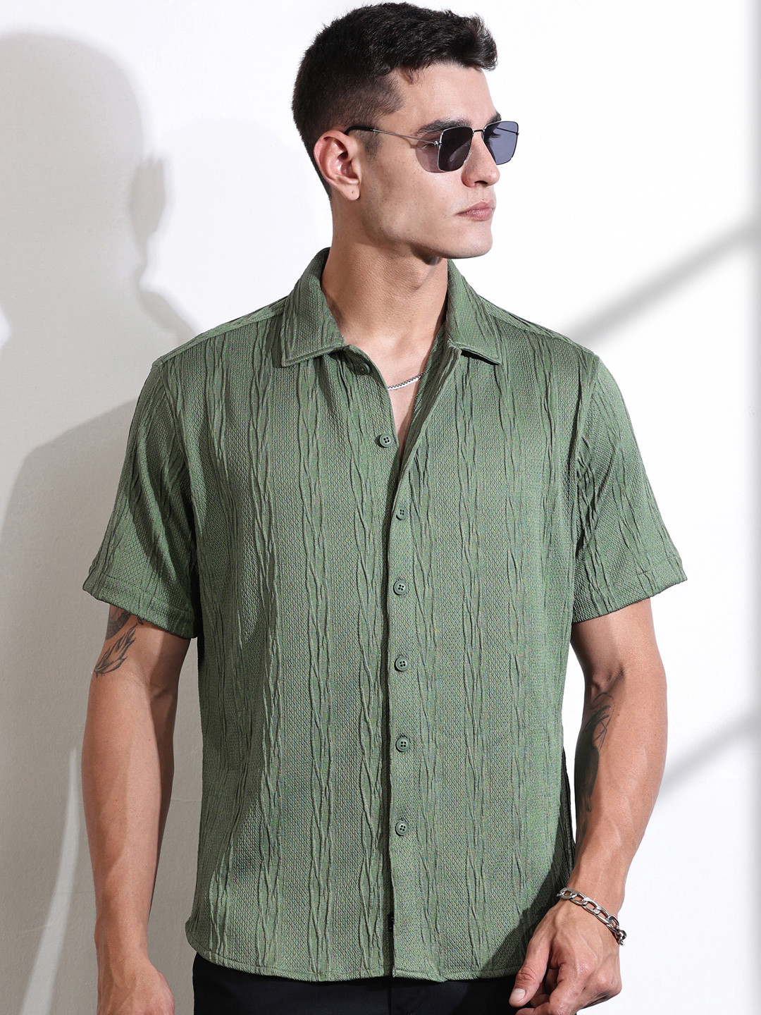 

Thomas Scott Men Smart Fit Cutaway Collar Textured Casual Shirt, Green