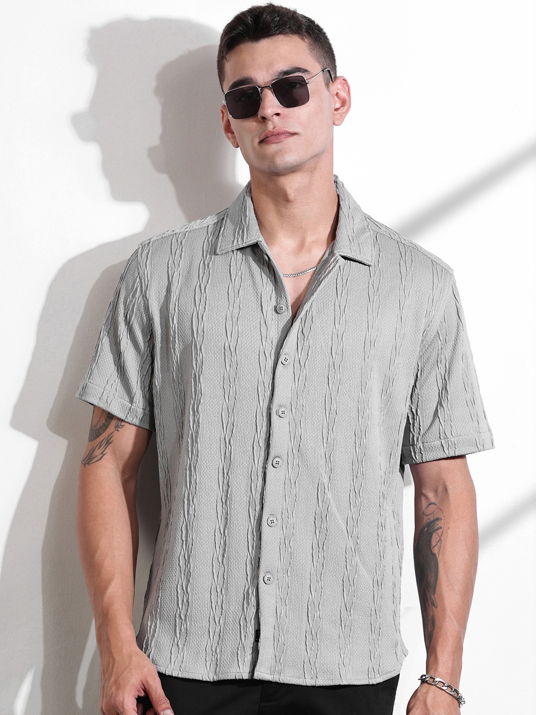 

Thomas Scott Men Smart Fit Cutaway Collar Textured Casual Shirt, Grey