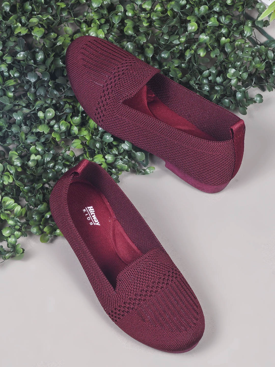 

TRYME Girls Woven Design Slip-On Sneakers, Maroon