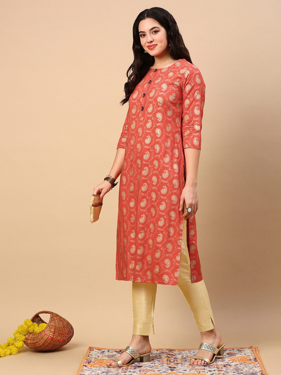 

SHOWOFF Paisley Woven Design Round Neck Straight Kurtas, Orange