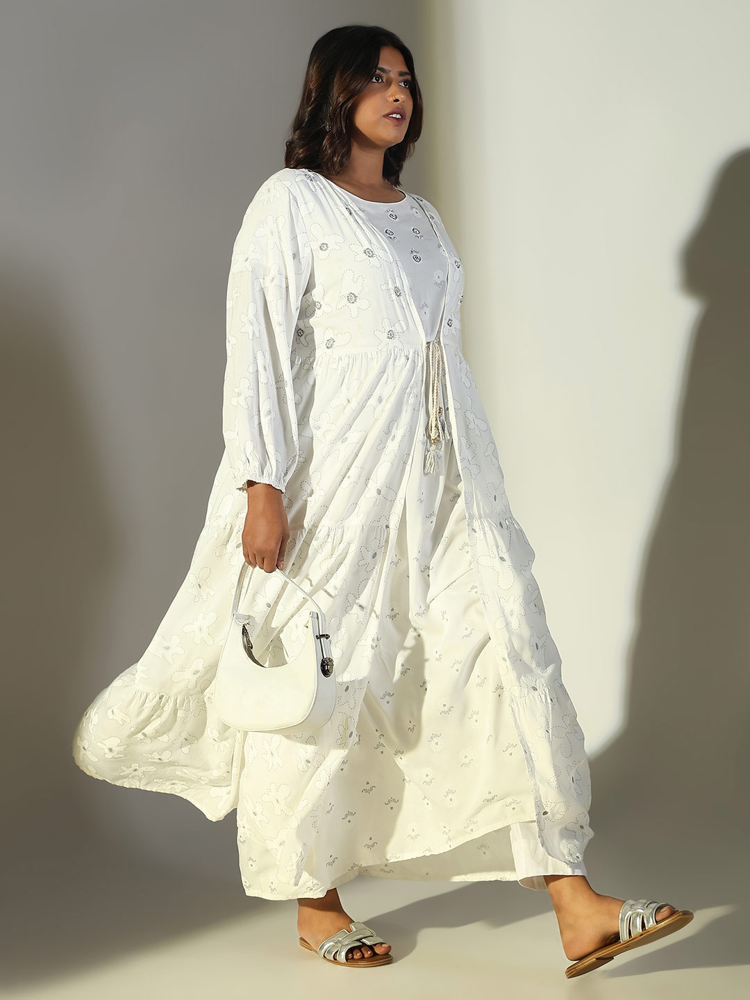 

SHOWOFF Floral Printed Thread Work Round Neck Anarkali Kurta Wtih Shrug, White