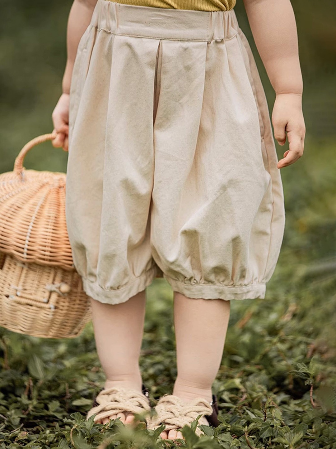 

LULU & SKY Girls Pure Cotton Baggy Fit Trousers, Khaki