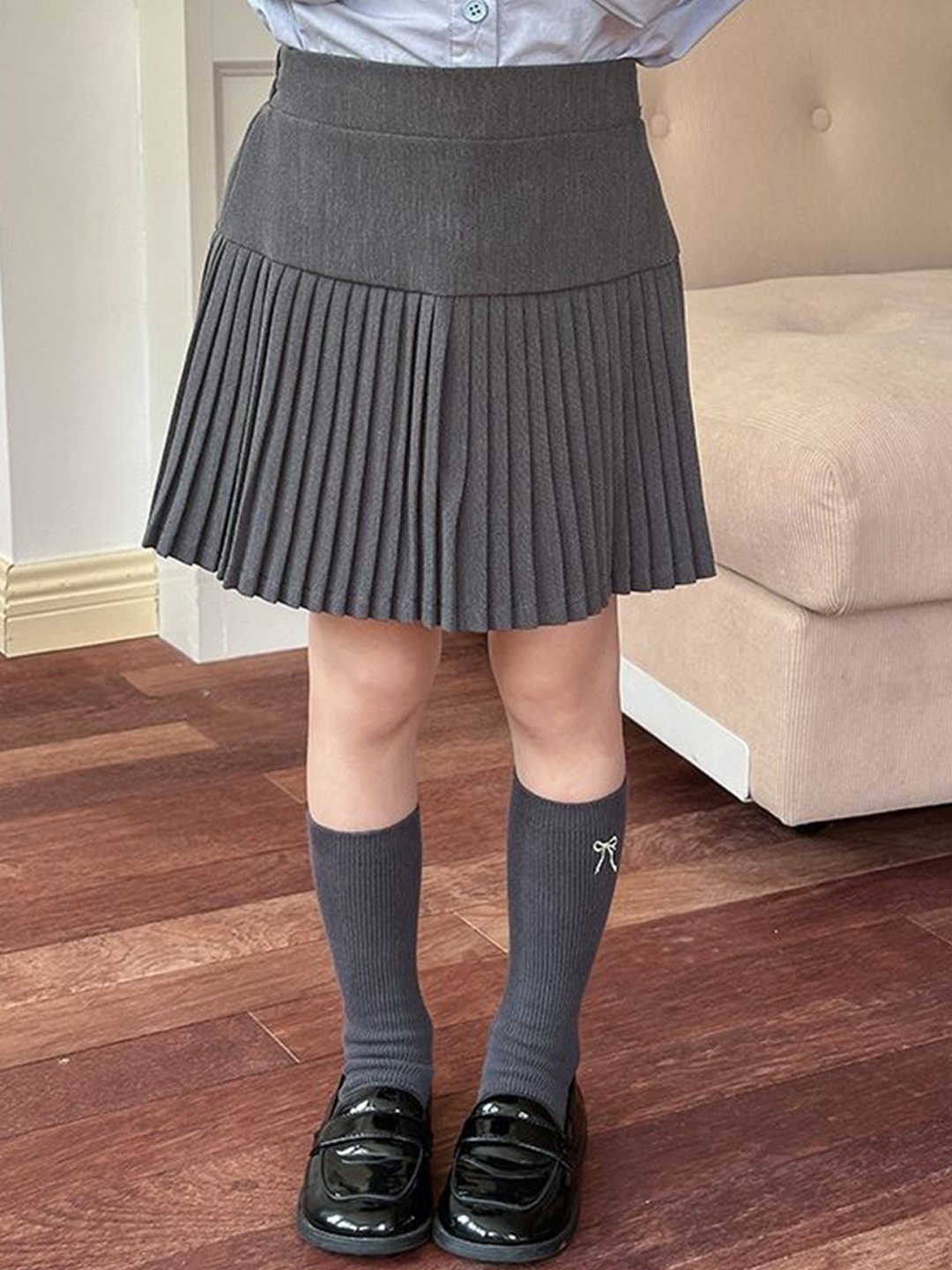 

LULU & SKY Girls A-Line Pleated Above Knee Skirt, Grey