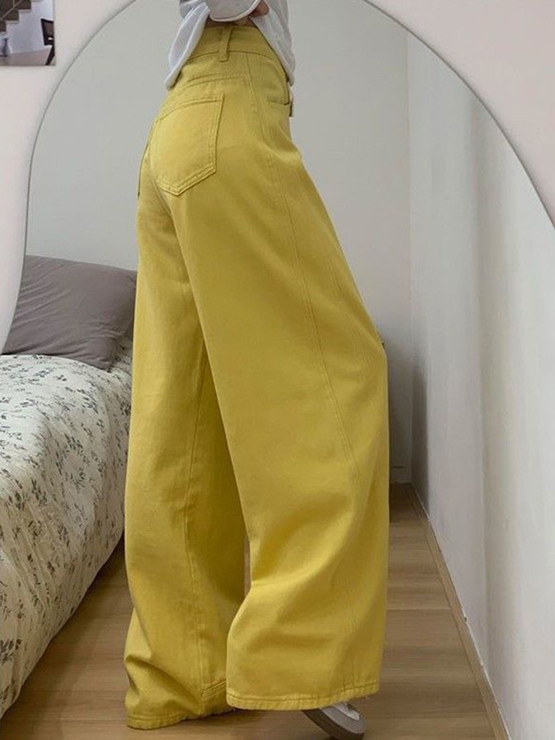 

StyleCast Women Mid-Rise Cotton Wide Leg Jeans, Yellow