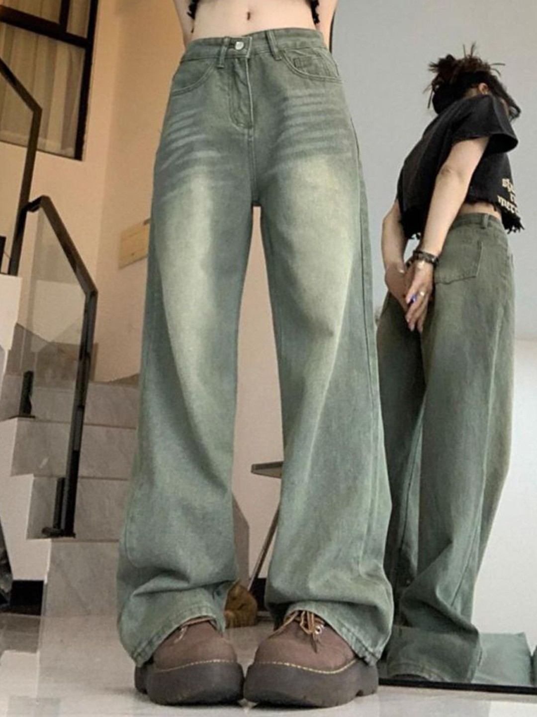 

StyleCast Women Bootcut Light Fade Jeans, Grey
