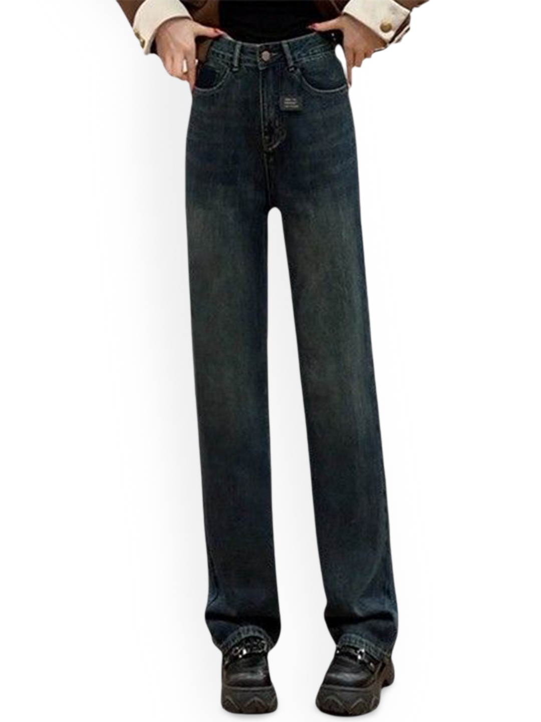 

StyleCast Women Mid-Rise Straight Fit Light Fade Cotton Jeans, Blue
