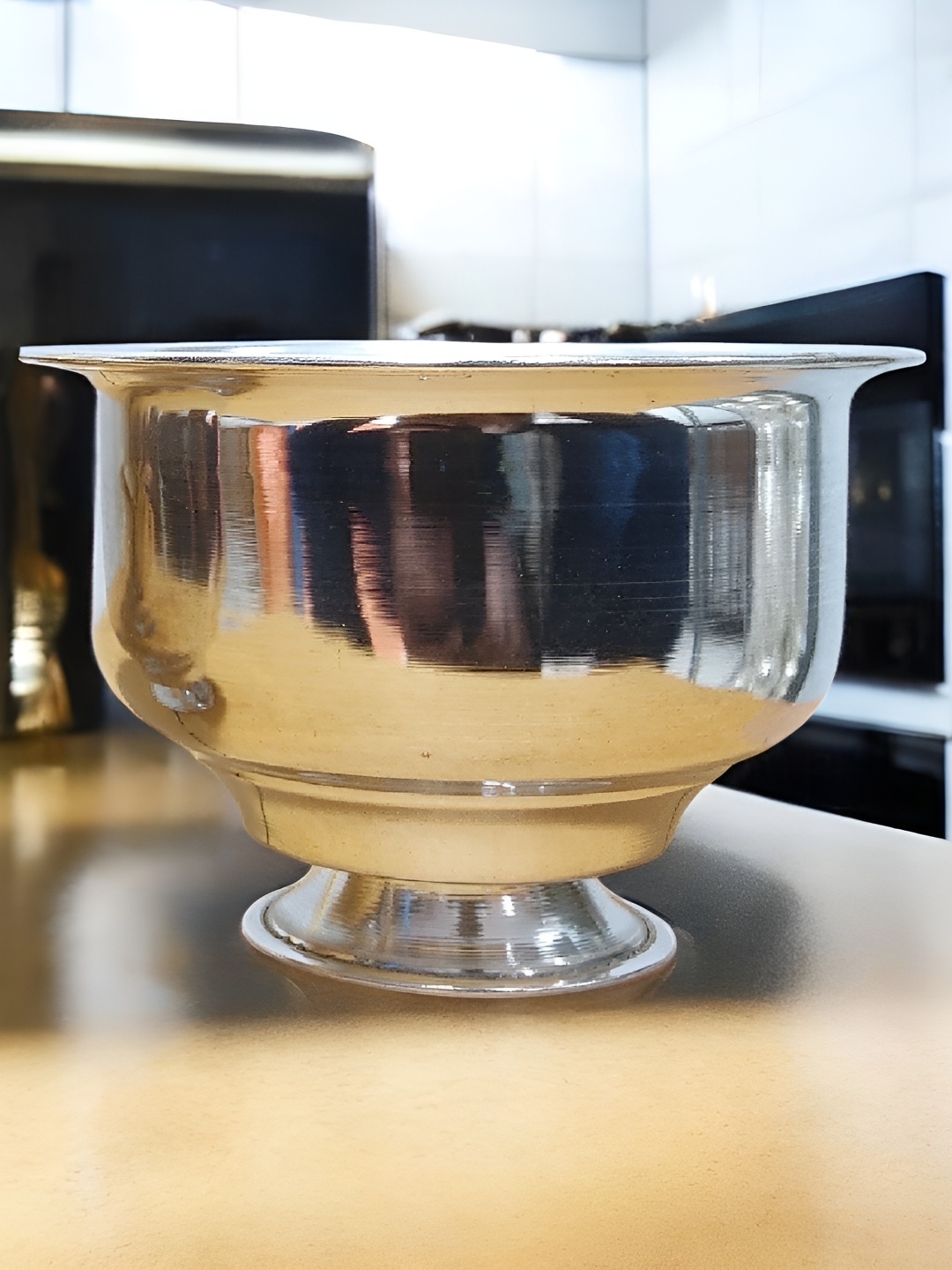 

Sigaram Pooja Articles Silver-Toned Plain Kum Kum Cup