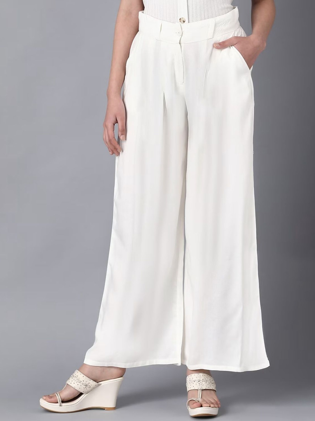 

Moda Rapido Women Mid-Rise Trousers, White