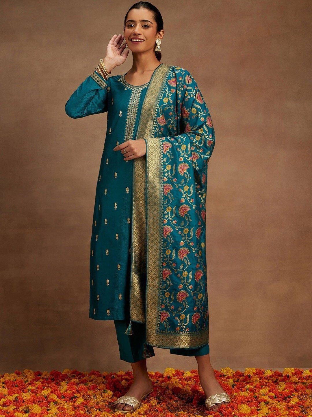 

Blue Wish Floral Embroidered Chanderi Silk Straight Kurta With Trousers And Dupatta, Teal