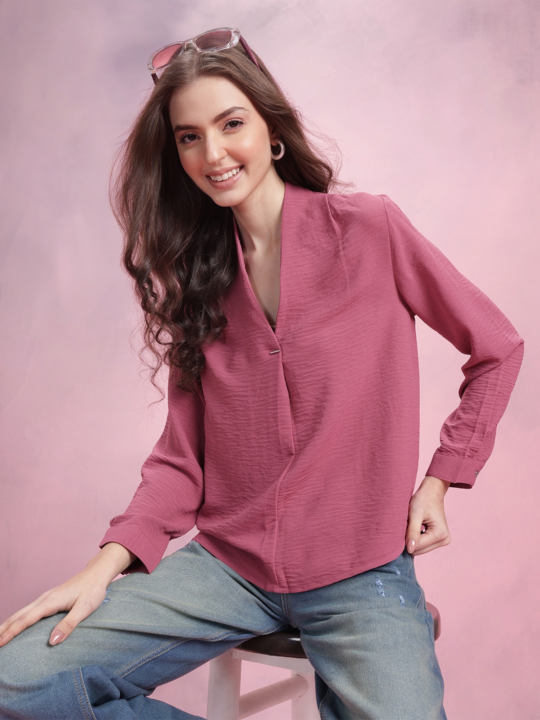 

DressBerry Solid Top with Pleated Detail, Mauve