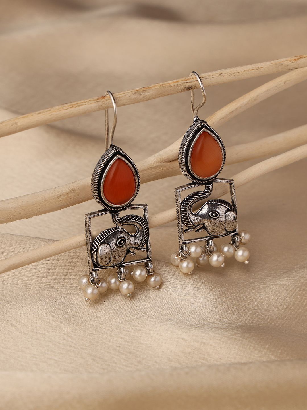 

VENI 925 Silver-Plated Artificial Stones Studded And Beaded Oxidised Drop Earrings