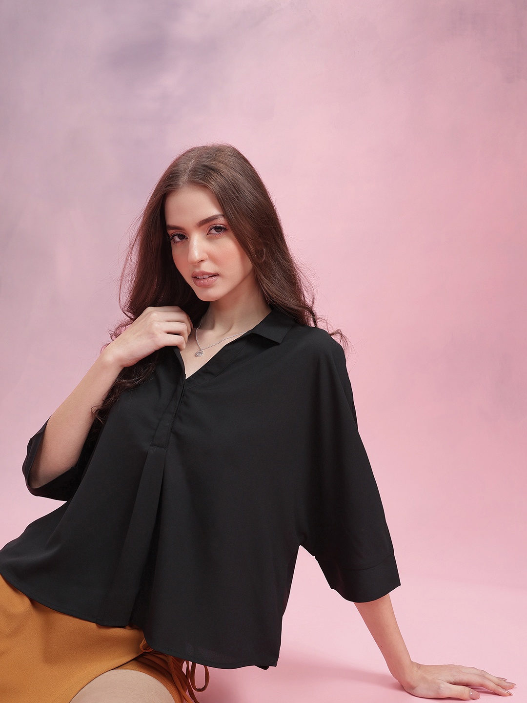 

DressBerry Solid Extended Sleeves Boxy Top, Black