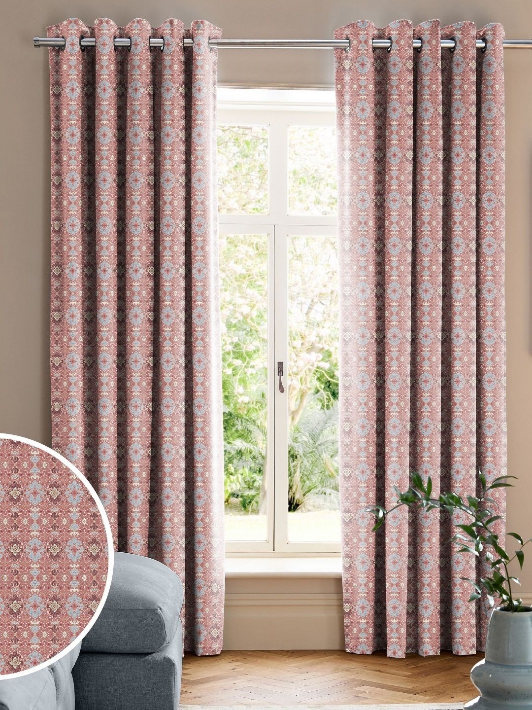 

CASABLEU Coral Set of 2 Geometric Long Door Curtain