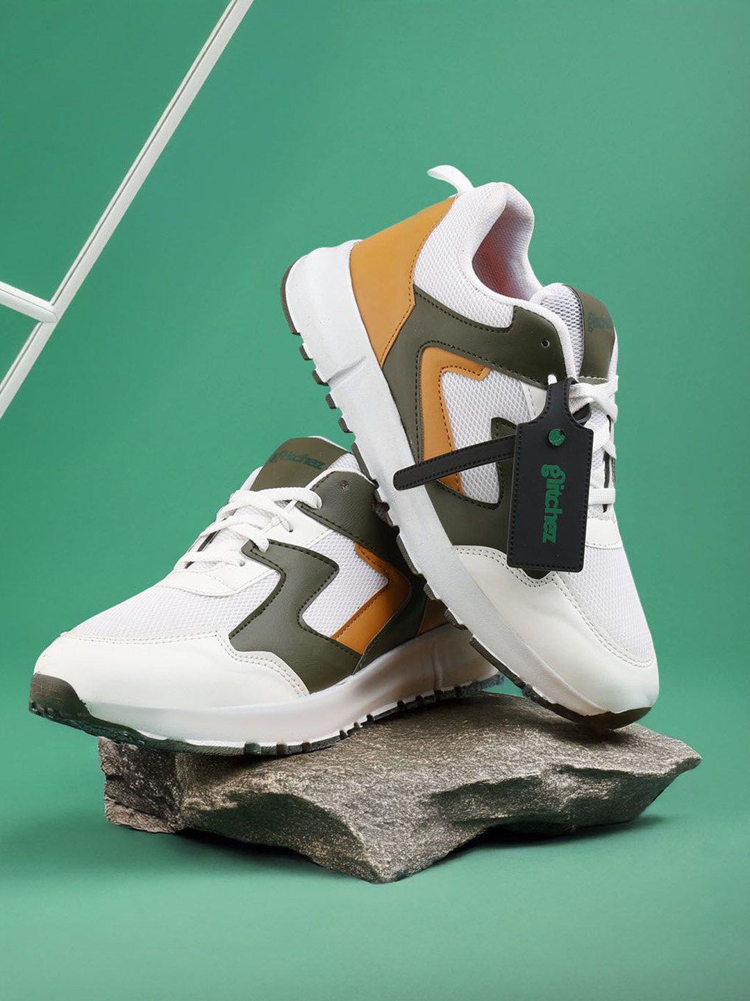 

glitchez Men Colourblocked Sneakers, Multi