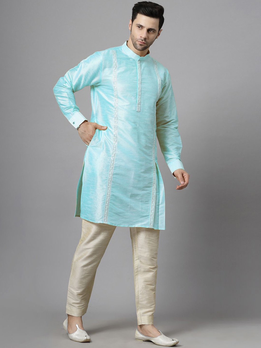 

Utsav Fashion Men Embroidered High Slit Sequinned Kurta with Trousers, Blue