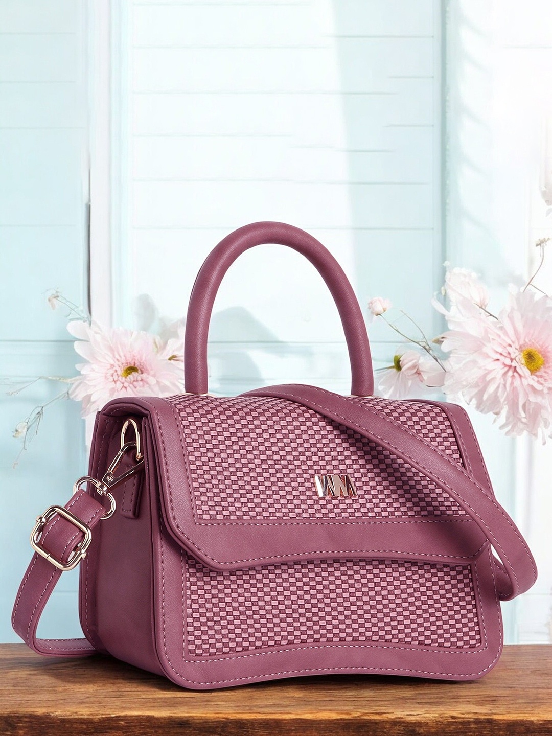 

WOMEN MARKS Women Textured Satchel Bag, Pink