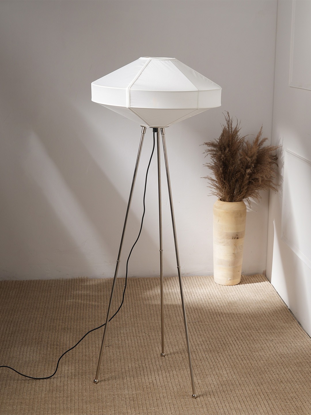 

FIG Space Rover Floor Lamp, Off white