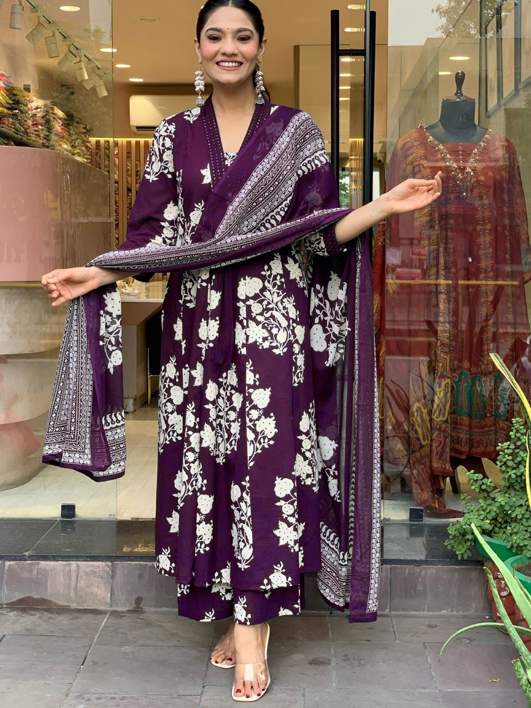

TOOCHKI Floral Printed Pleated V-Neck Mirror Work A-Line Kurta With Palazzos And Dupatta, Purple