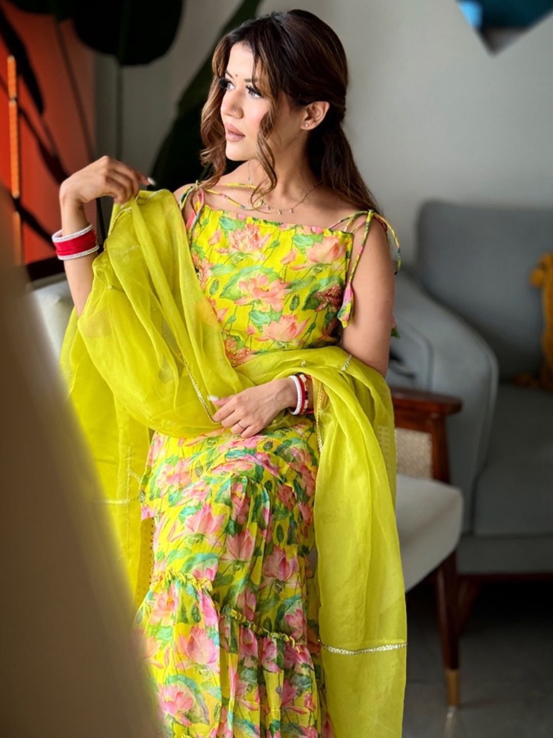 

Mirayaz Floral Printed Square Neck Chiffon Straight Kurta With Sharara & Dupatta, Yellow