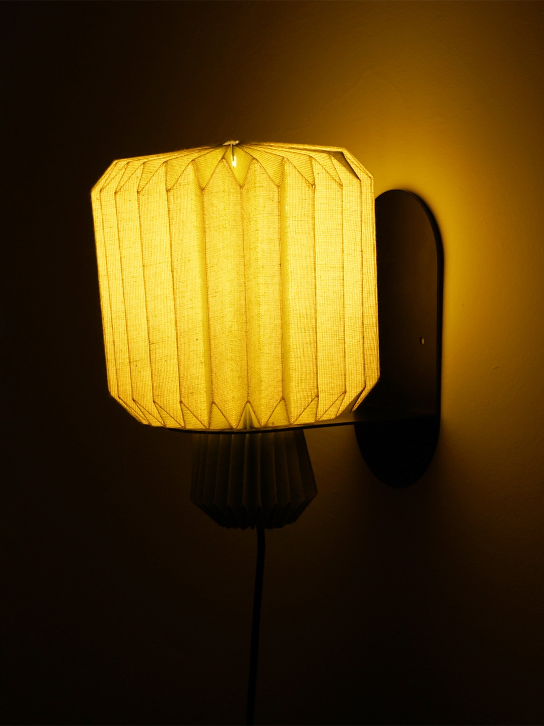 

FIG Lumi Fold Sconce Linen Wall Lamp, Green