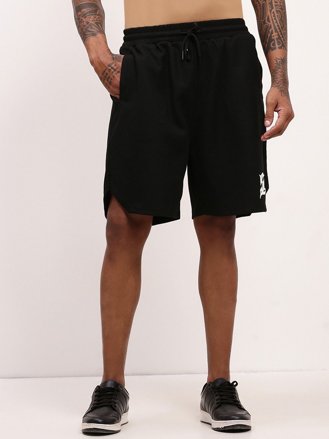 

SHOWOFF Men Regular Fit Cotton Shorts, Black