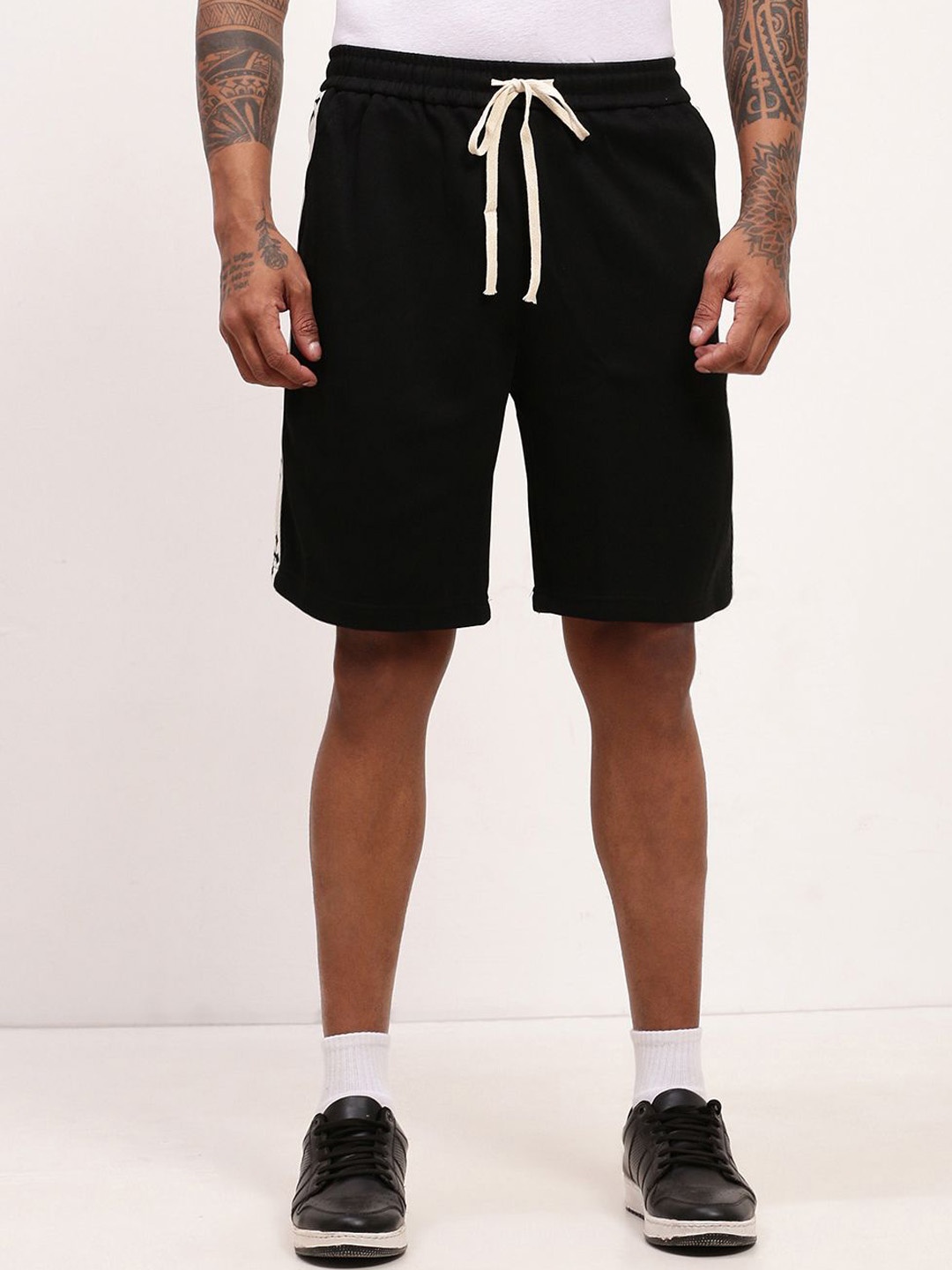 

SHOWOFF Men Regular Fit Cotton Shorts, Black