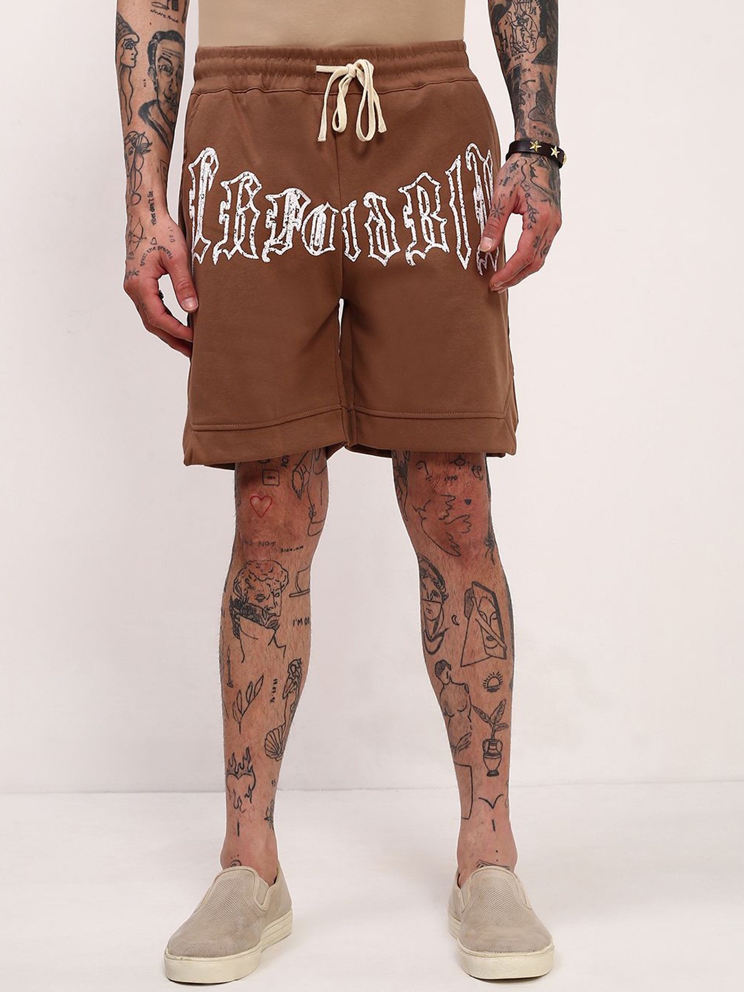 

SHOWOFF Men Typography Printed Shorts, Brown