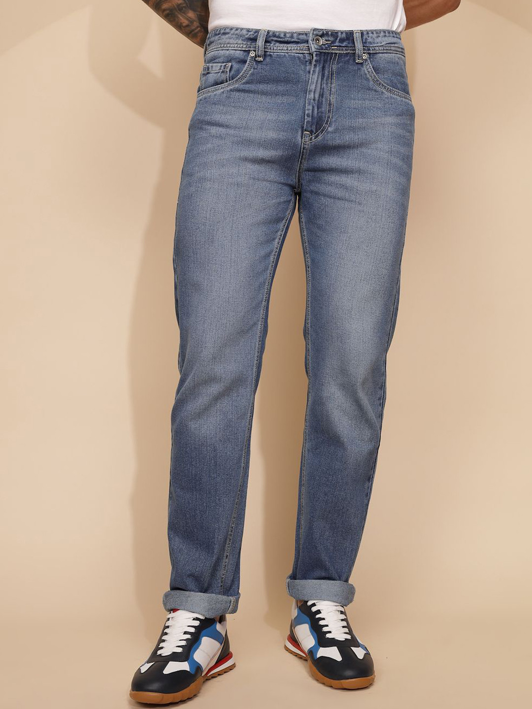 

Global Republic Men Comfort Slim Fit Light Fade Stretchable Mid-Rise Jeans, Blue