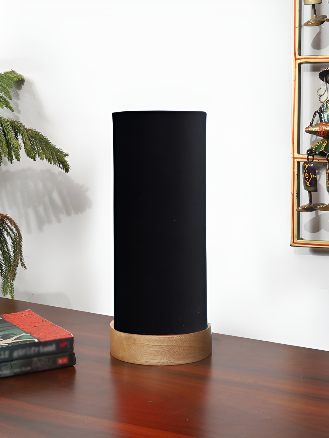 

Aura Black Wood Traditional Cylindrical Shaped Table Lamp