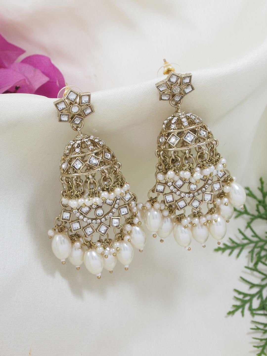 

I Jewels Gold-Plated Artificial Stones Studded And Beaded Dome Shaped Jhumkas