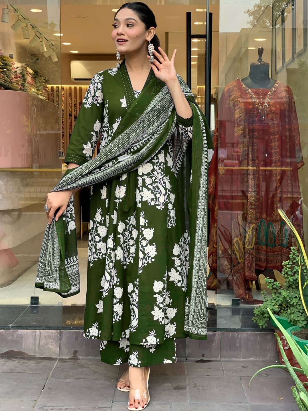 

BAESD Floral Printed V-Neck Pure Cotton Anarkali Kurta With Palazzo & Dupatta, Olive