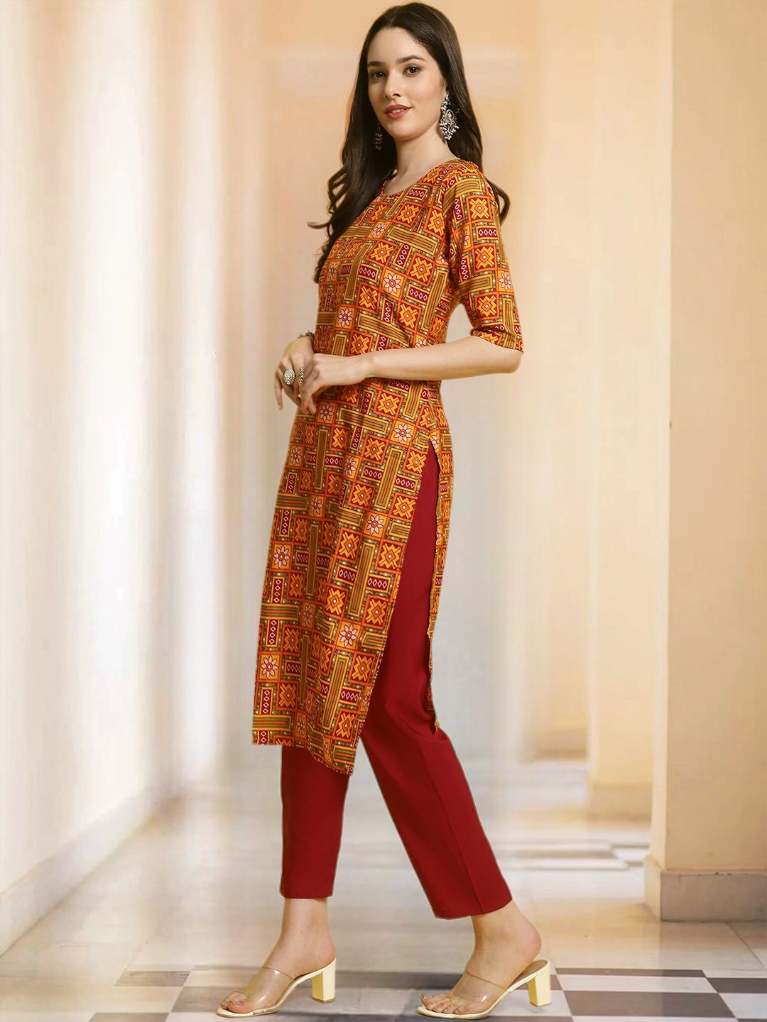

7Threads Ethnic Motif Printed Round Neck Straight Kurta with Trousers, Mustard