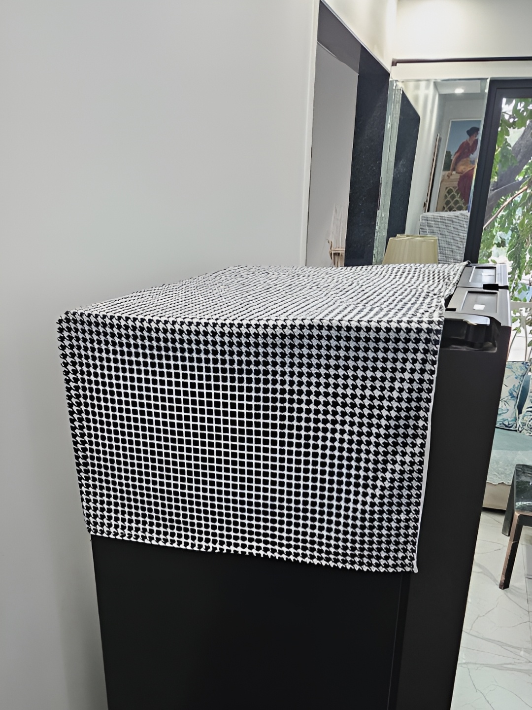 

THROWPILLOW Black and White Geometric Printed Refrigerator Cover