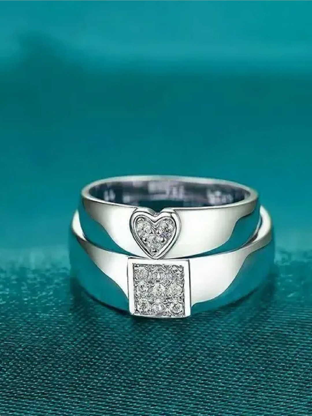 

RUHI COLLECTION Unisex Set Of 2 Silver-Plated Stainless Steel CZ-Studded 7029 Couple Rings