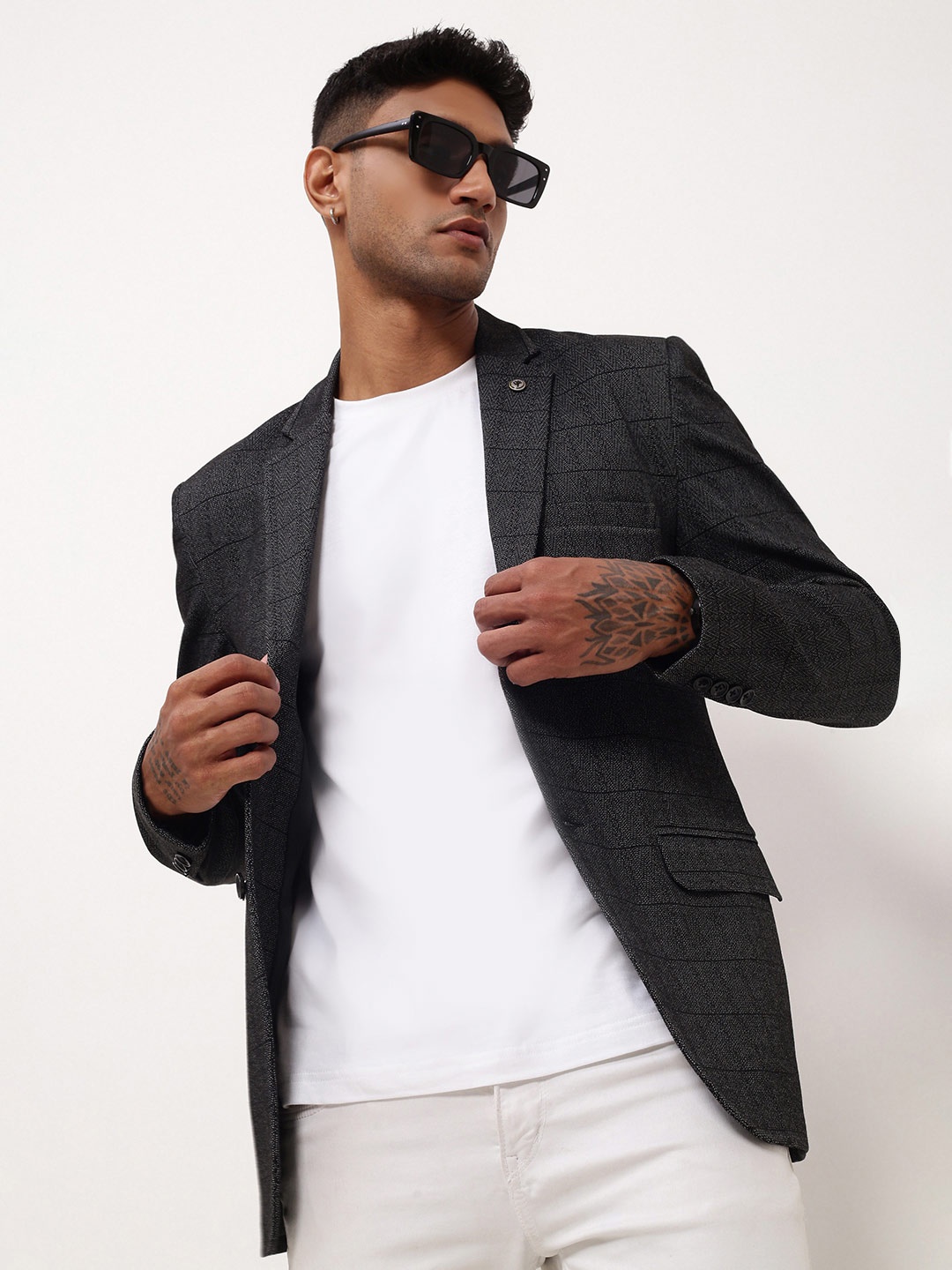 

SHOWOFF Slim-Fit Checked Notched Lapel Single-Breasted Cotton Blazer, Grey