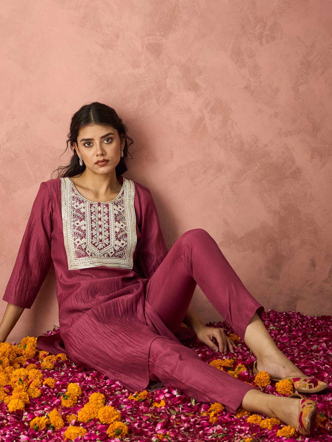 

KALINI Floral Embroidered Thread Work Yoke Design Straight Kurta With Trousers, Pink