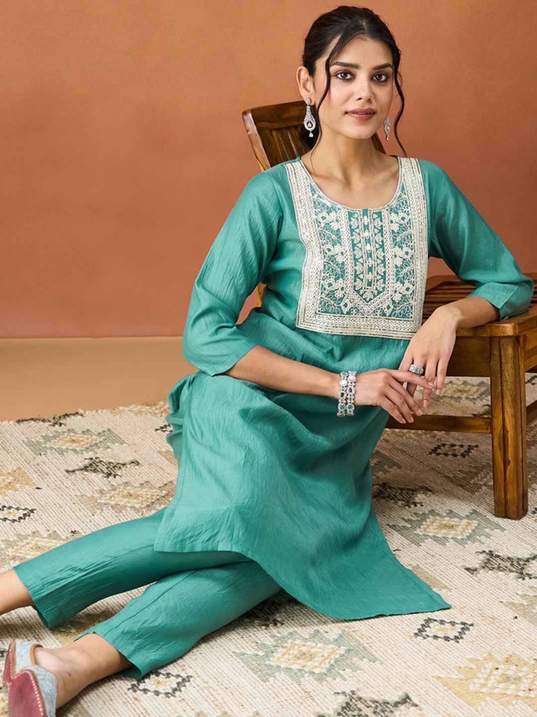 

KALINI Sequinned Round Neck Thread Work Kurta With Trousers, Turquoise blue