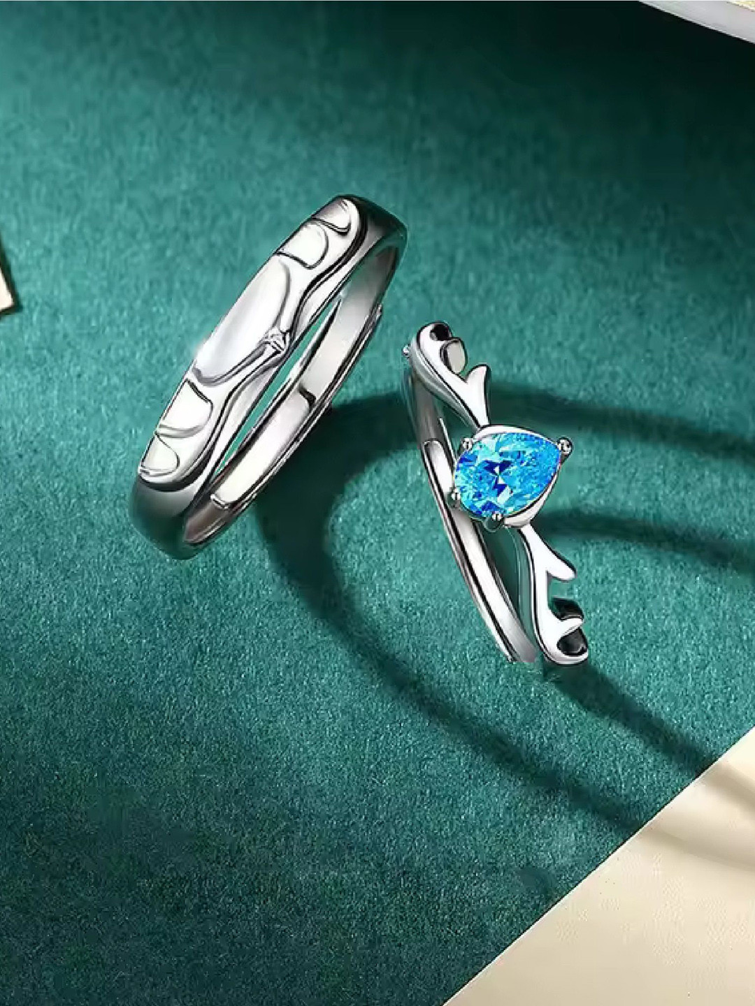 

RUHI COLLECTION Unisex Set Of 2 Silver-Plated Stainless Steel CZ-Studded 7025 Couple Rings