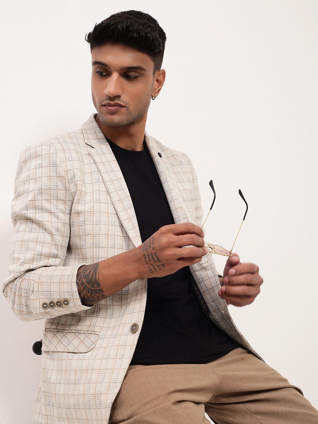 

SHOWOFF Checked Slim Fit Single-Breasted Cotton Blazer, Cream
