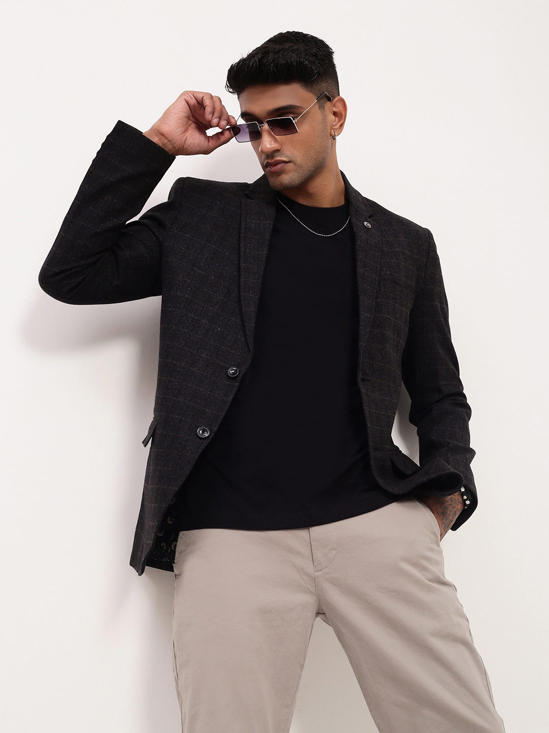 

SHOWOFF Checked Slim Fit Single-Breasted Cotton Blazer, Black
