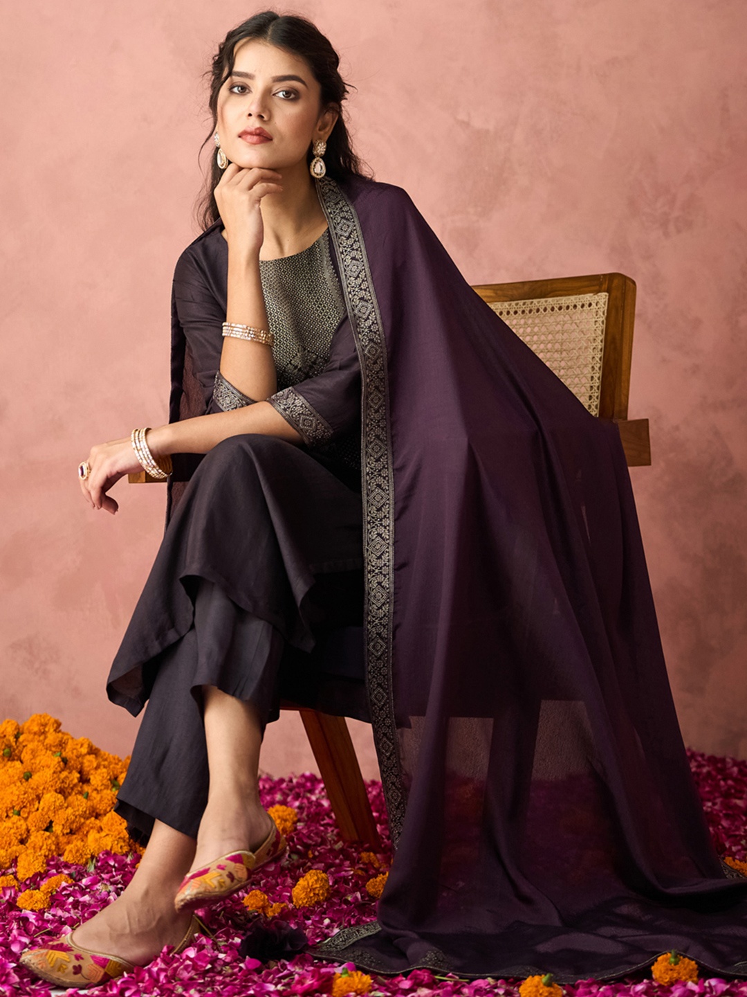 

HRITIKA Ethnic Motifs Woven Design Round Neck Straight Kurta With Trousers And Dupatta, Violet