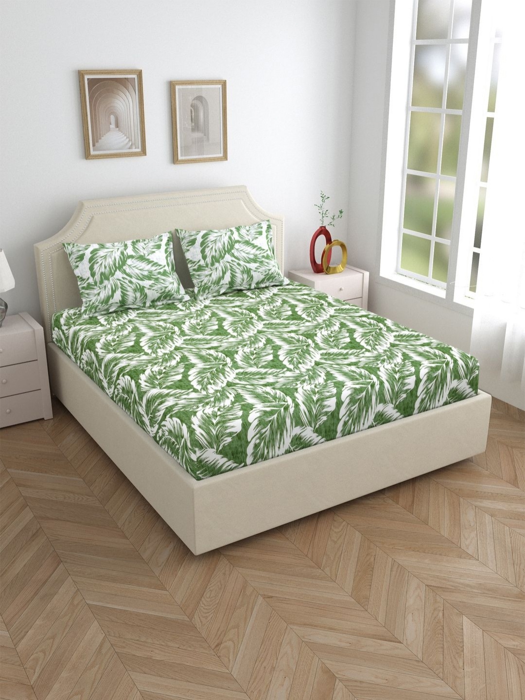 

Myntra Elegant Homes Green & White Floral 210 TC King Bedsheet with 2 Pillow Covers
