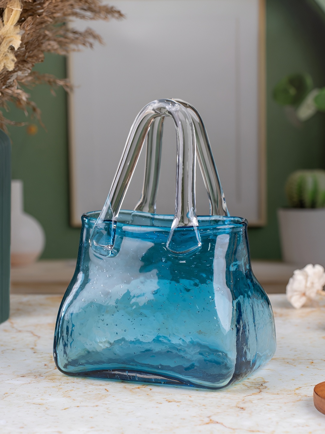 

TYOOHAR Blue Premium Bag Glass Curio Showpiece