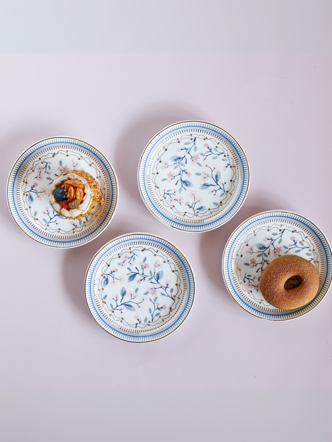 

CLAY CRAFT The Wishing Chair White & Blue 4 Pieces Floral Printed Glossy Ceramic Plates