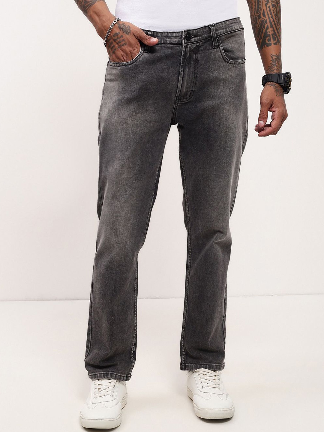 

SHOWOFF Men Comfort Straight Fit Low-Rise Heavy Fade Acid Wash Stretchable Jeans, Grey