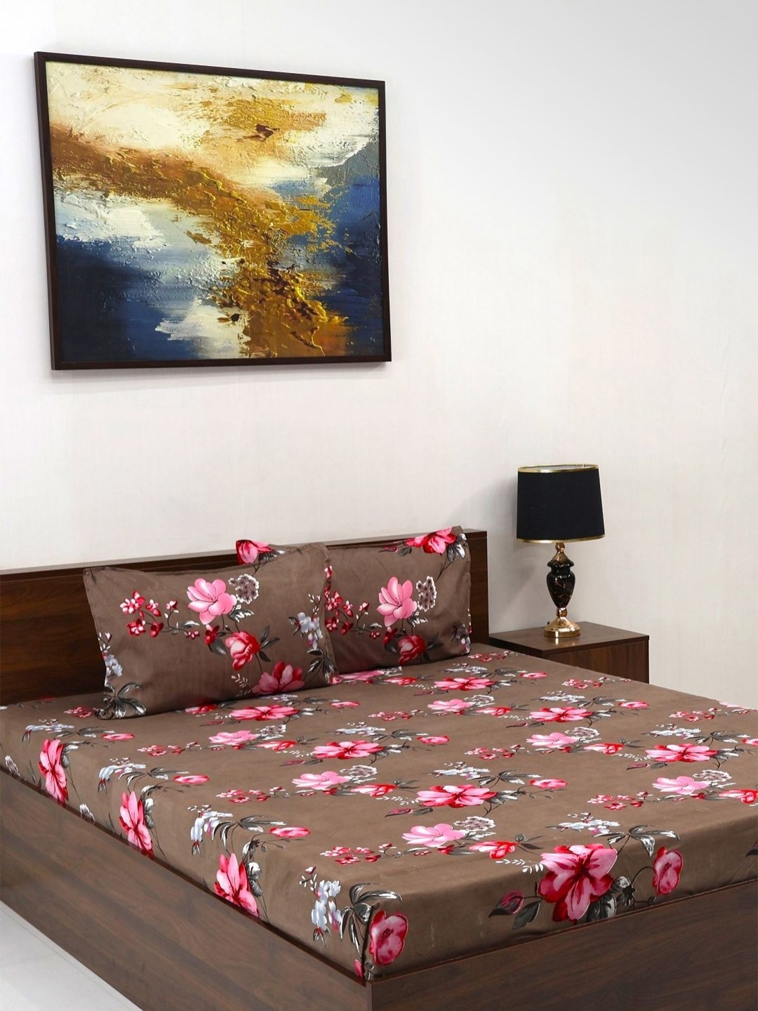 

Steve & Anderson Plush Brown Floral Printed 140 TC Queen Bedsheet Set 2.25 m X 2.5 m